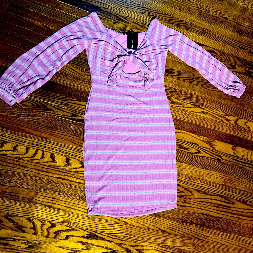 NWT~ Tied strip dress lavender color